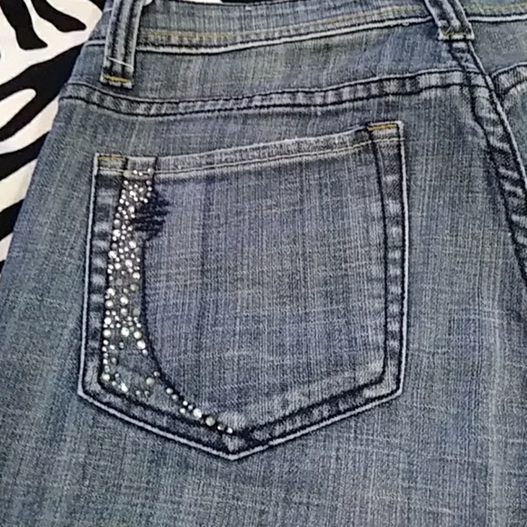 Made Jeans - Picture 2 of 8